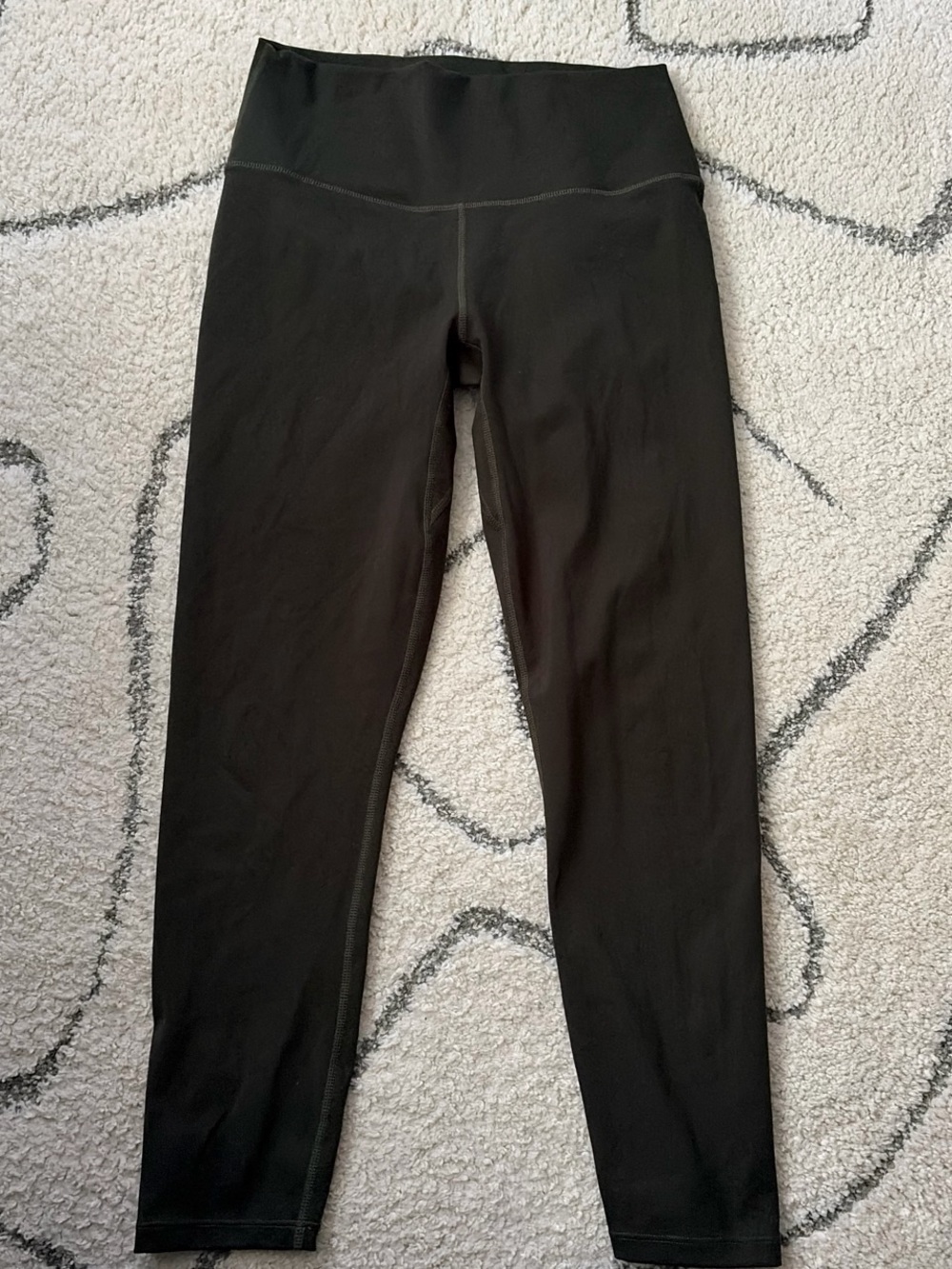 Varley Dark Green Activewear Leggings with Gold Print